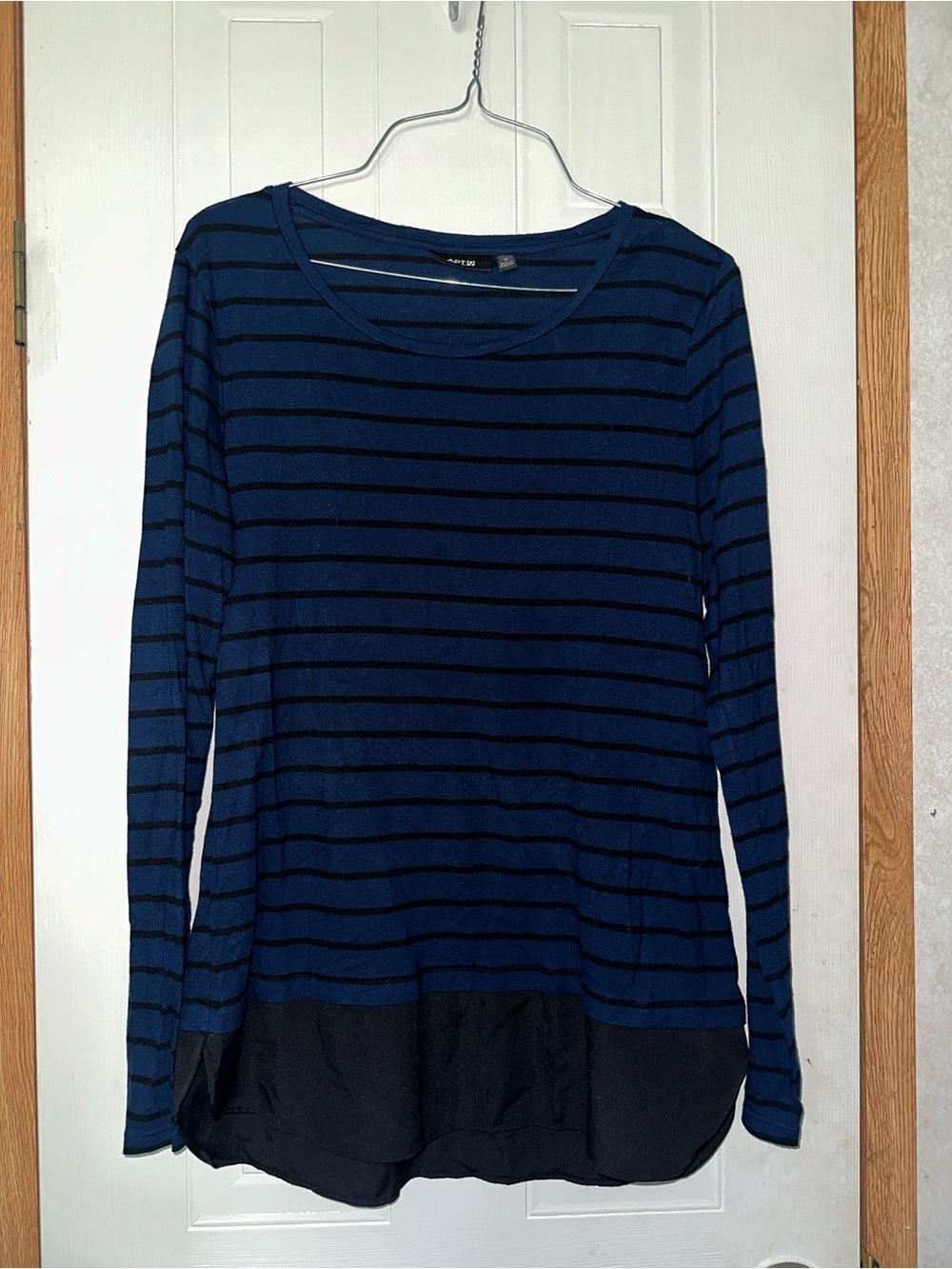 Apt. 9 Blue and Black Striped Long-Sleeve Top